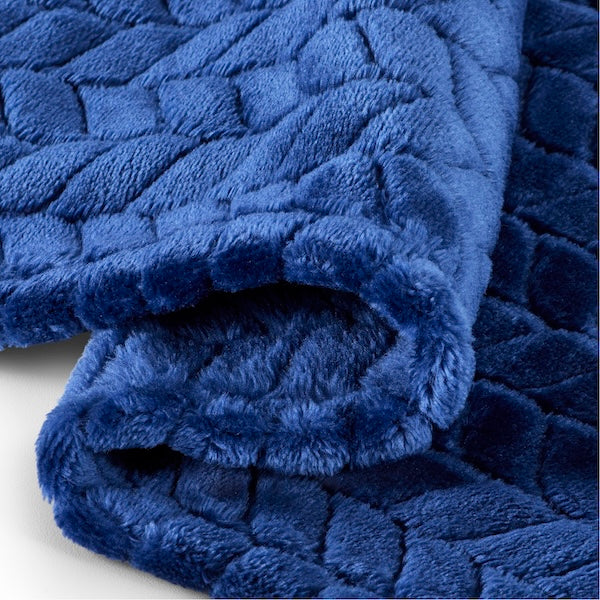 Luxuriously Soft Fleece Throw Blankets in rich navy blue | GuestOutfitters.com